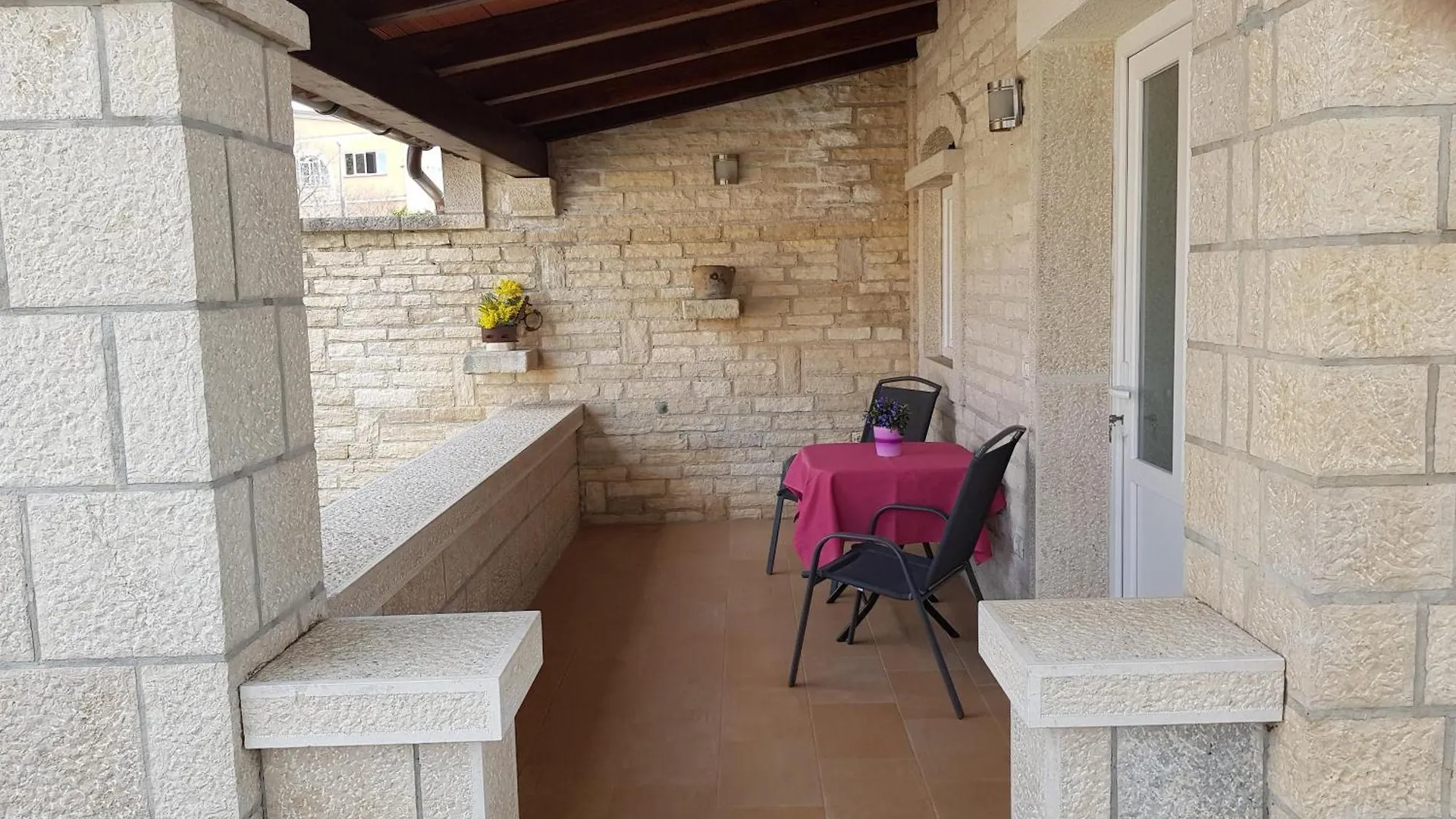 Holiday Home Silwy Buici Apartman