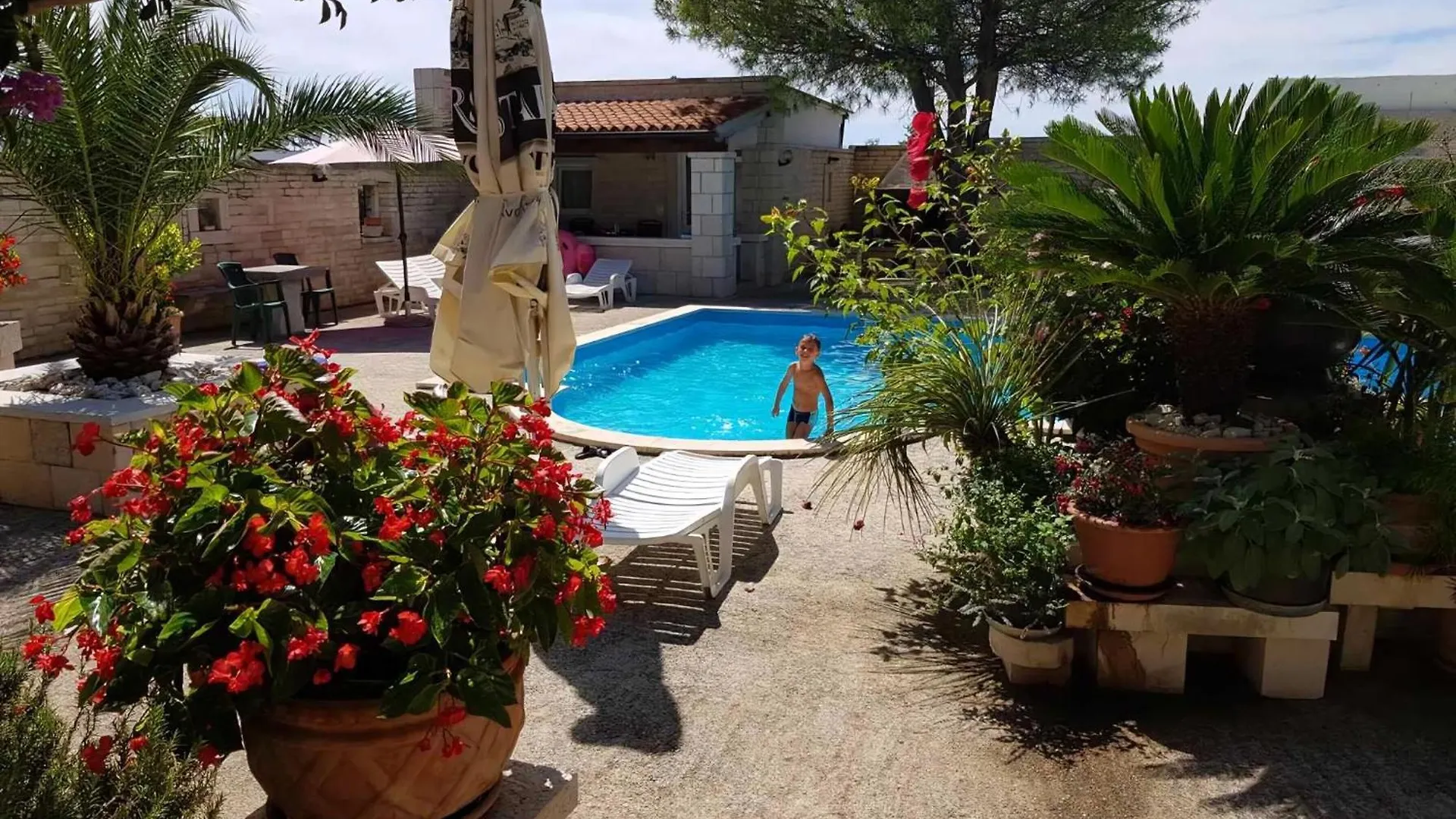 Holiday Home Silwy Buici